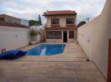 b850a38e140dbc1cf32b03f0b392bc50dedae97e · Casa com 4 Qtos sendo 2 suítes à venda, 294 m² por R$ 860.000 - Barreto - Niterói-ESTUDA PERMUTA POR