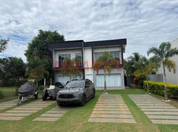 4a2ab3278f7550f1224d59ed804c4e0f.jpg · Cond. fechado de 200m² com 4 quartos