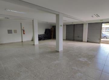 Comercial · 236m² · SHRF / CLS 08- Loja Térrea, frente a avenida principal 236m² Escriturada Riacho fundo I