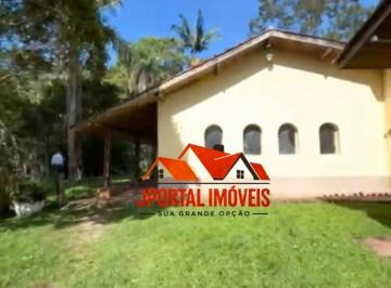 Casa de 3 quartos, Juquitiba · Seu refúgio perfeito perto da natureza