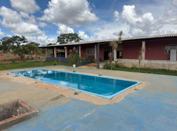 Rural de 6 quartos, Gama · Chácara ponte alta sul, 200 metros do asfalto, casa grande, 8 mil metros, piscina,, toda plana