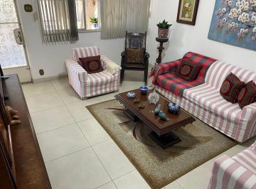 Casa de 3 quartos, Rio de Janeiro · Ótima casa linear em boa localização Moneró próximo ao corredor esportivo.