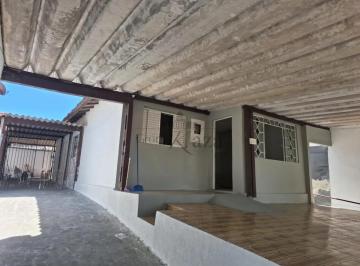 Casa · 300m² · 6 Quartos · 3 Vagas · Casa - Parque Industrial - 3 Dormitórios - 189m².
