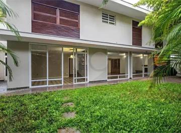 Casa de 6 quartos, São Paulo · Casa ampla em rua fechada no Alto de Pinheiros