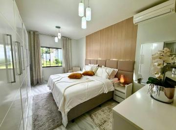 Casa de 3 quartos, Brasília · CASA À VENDA NO QUINTAS DO TREVO | 3 QUARTOS | PISCINA AQUECIDA | ACEITA PERMUTA | TORORÓ