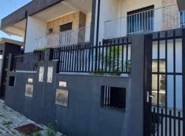 Foto 01 · Imperdível: Casa à venda em Barra Velha-SC, no bairro Itajuba, com 3 quartos, 3 suítes, 4 banheiros,
