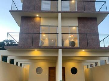 Casa de 3 quartos, Cotia · Casa a Venda - 3 Quartos - Terra Nobre - Granja Viana