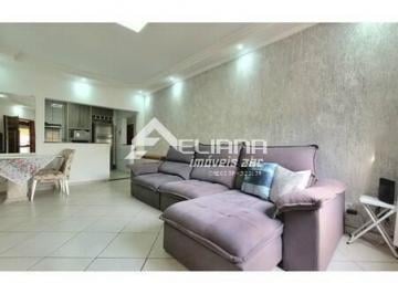 Casa · 275m² · 6 Quartos · 5 Vagas · Sobrado 275 m² - 6 dormitórios - 1 Suíte - 5 vagas - B. Campestre