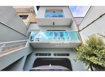 Casa · 232m² · 3 Quartos · 3 Vagas · Sobrado 232 m² - 3 quartos sendo 3 suítes - 3 vagas - B. Campestre