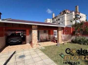 Casa · 127m² · 3 Quartos · 1 Vaga · Casa Próximo do Mar em Tramandaí