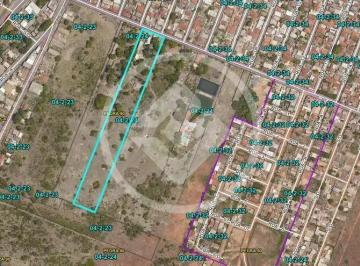 carlos p90.jpg · área com ótima localização no pedra 90