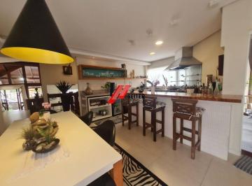 Casa · 345m² · 4 Quartos · 3 Vagas · Casa de 4 suites a venda em Florianopolis
