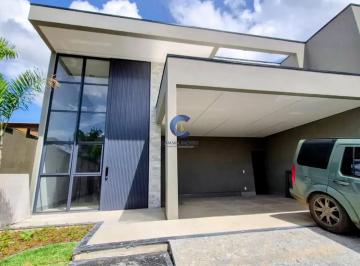 Casa de 4 quartos, Vicente Pires · Casa moderna em condomínio na rua 12 em Vicente Pires