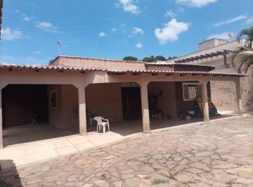 Casa de 3 quartos, Águas Claras · CASA CONDOMINIO FECHADO E EM PROCESSO DE REGULARIZAÇÃO