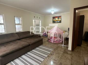 Casa · 160m² · 4 Quartos · 2 Vagas · Imperdível oportunidade: Casa de 4 quartos na Vila Industrial, Campinas-SP, com 2 suítes, 2 salas, 3