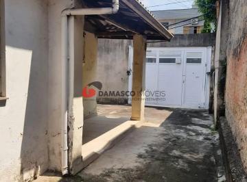 Casa · 211m² · 2 Quartos · 5 Vagas · Casa em Cerâmica