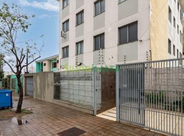 Apartamento · 98m² · 3 Quartos · 1 Vaga · LOCAÇÃO | Apartamento, com 3 dormitórios em Zona 07, Maringá