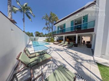 Casa · 334m² · 6 Quartos · 4 Vagas · Casa em Caiobá  -  Matinhos