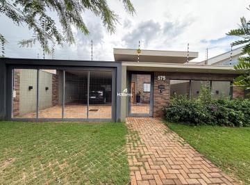 Casa · 217m² · 3 Quartos · 2 Vagas · Excelente casa à venda no Jardim Mônaco em Dourados - MS