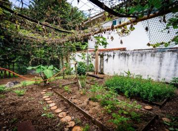 Terreno · 690m² · Terreno 690m² com Casa de Apoio no Portal do Carmo – Guaecá