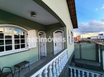 Casa · 293m² · 3 Quartos · 4 Vagas · Casa à venda no Industrial – Contagem