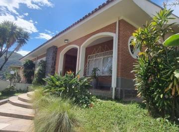 Casa · 262m² · 3 Quartos · 2 Vagas · Casa em Jardim dos Estados  -  Poços de Caldas