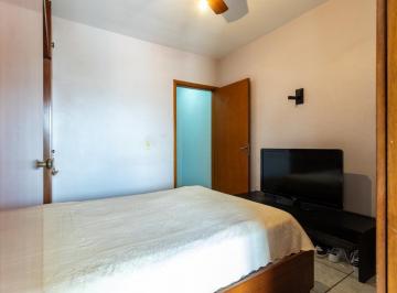 IMG_20260621_001545_000.jpeg · Imperdível casa para venda em Vila Anglo Brasileira com 4 quartos, sendo 2 suítes, 210m² - remaxfron