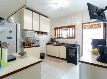 IMG_20260630_031523_000.jpeg · Deslumbrante casa para venda em Vila Anglo Brasileira com 4 quartos, sendo 2 suítes, 210m² - remaxfr
