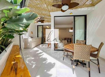 Casa · 128m² · 3 Quartos · 2 Vagas · Casa impecável em Condomínio fechado