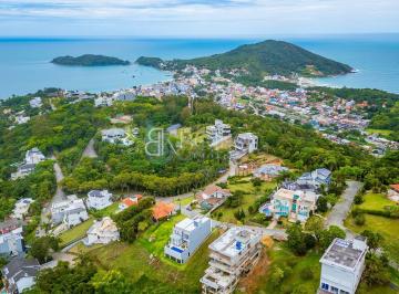 Casa · 117m² · 4 Quartos · 3 Vagas · Casa no condomínio Panorâmico, com área total de 1