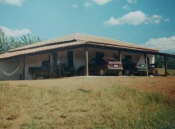 Rural de 1 quarto, Carrancas · Fazenda com 167 hectares para venda em Carrancas/MG