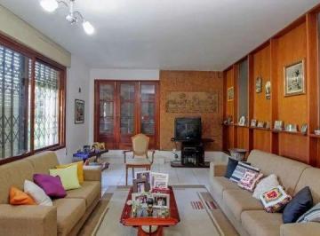 Casa · 202m² · 3 Quartos · 4 Vagas · Casa 3 dormitórios ampla, perto da PUC