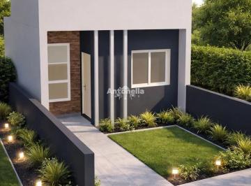 Casa · 70m² · 3 Quartos · 2 Vagas · Casa à venda no bairro Desvio Rizzo