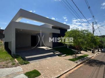 Casa · 372m² · 3 Quartos · 2 Vagas · CASA COM 3 SUÍTES E PISCINA NO CONDOMÍNIO HAYASHI EM MARINGÁ - PR