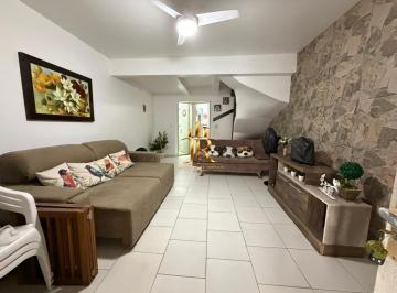Apartamento · 79m² · 2 Quartos · 1 Vaga · Duplex na Barra em Tramandaí