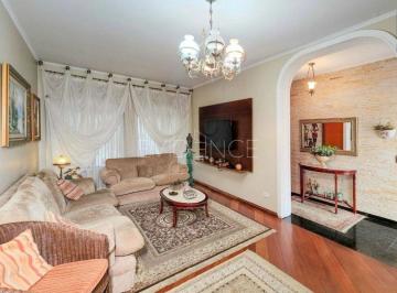 Casa · 240m² · 3 Quartos · 2 Vagas · Casa mobiliada à venda no Jardim Têxtil com 3 dormitórios!