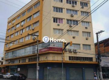 Comercial · 210m² · Loja com grande potencial comercial