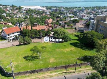 Terreno · 3386m² · Excelente terreno à venda em Porto Alegre, localizado na Rua Correa Lima,