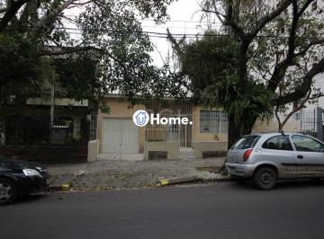Comercial · 250m² · 3 Quartos · 2 Vagas · Casa com 3 Dormitórios Para comprar 250 m² - Petrópolis - Porto Alegre/R