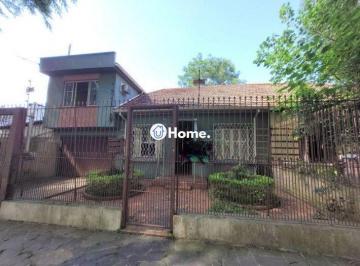Casa · 130m² · 3 Quartos · 2 Vagas · Casa à venda - em Petrópolis