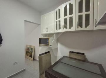 Casa · 50m² · 1 Quarto · Casa com 1 dormitório, sala, cozinha, banheiro, área de serviço.