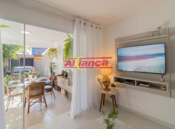 Casa · 160m² · 3 Quartos · 2 Vagas · Excelente Sobrado de 3 Dormitórios e 2 Vagas na Vila Barros