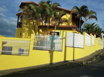 Casa · 500m² · 3 Quartos · 6 Vagas · Casa em Rua em Chácara São José  -  Arujá