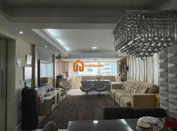 Apartamento · 148m² · 3 Quartos · 2 Vagas · AMPLO, MOBILIADO E A 80M DO MAR - OPORTUNIDADE NO MEIRELES!