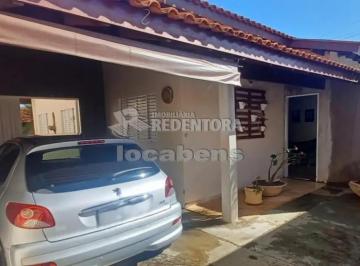 Casa · 76m² · 3 Quartos · 2 Vagas · Casa à venda no Jardim Astúrias com 03 quartos