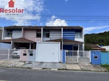 Casa · 70m² · 2 Quartos · 1 Vaga · Geminado á Venda no bairro Água Branca em São Francisco do Sul/SC.