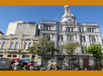 Comercial · PRÉDIO N. 36 E 40 NA PRAÇA DA INDEPENDENCIA, SANTO ANTONIO, RECIFE/PE.