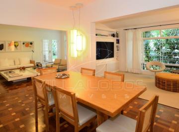 ffd5a8575b02b27e60e0f025e9e916b53aa59718 · Linda Casa Térrea à Venda
