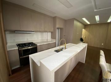 Apartamento · 119m² · 3 Quartos · 2 Vagas · Apartamento Frente Mar no Centro de Navegantes