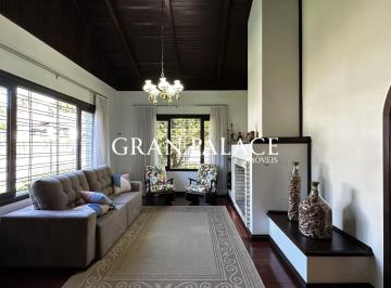 Casa · 308m² · 4 Quartos · 1 Vaga · Casa Térrea com 4 Quartos no Vila Suzana em Canela/RS